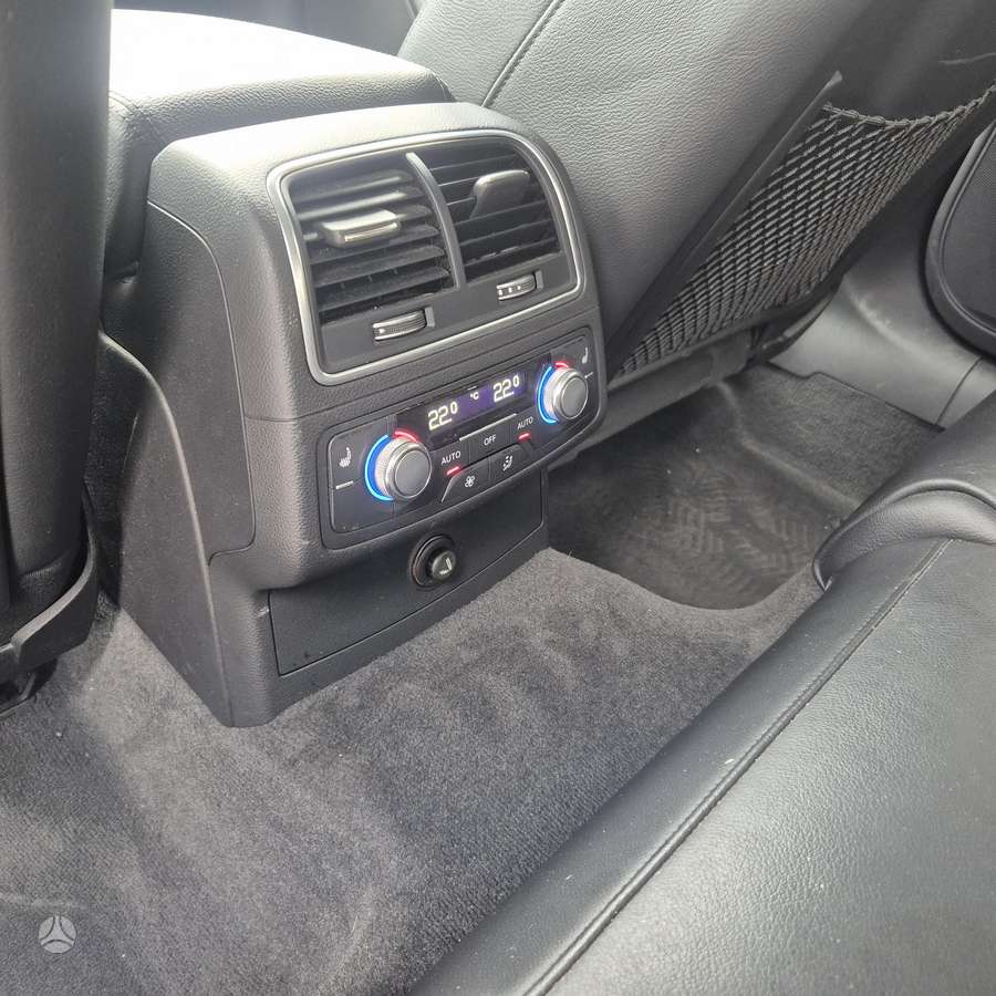 Audi A6, 2.0 l., Седан