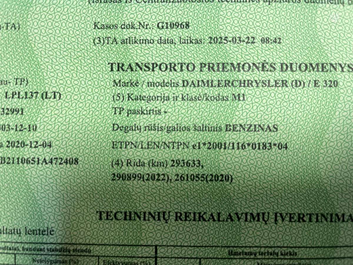 Mercedes-Benz E320, 3.2 l., Седан