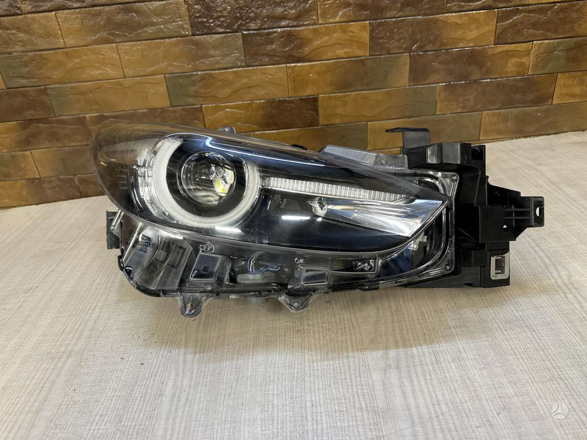 Mazda 3, 42967947, lights
