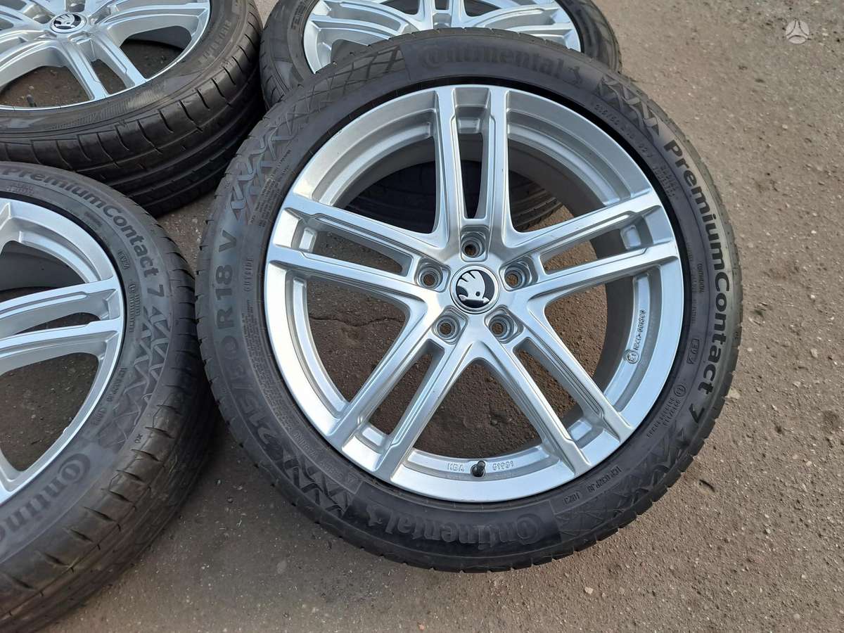 Skoda Karoq, light alloy, R18