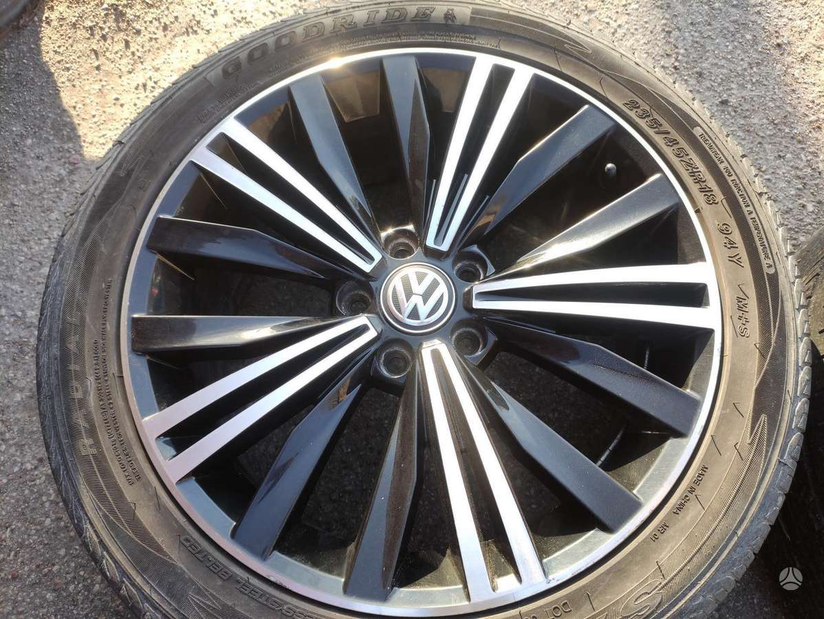 Volkswagen, light alloy, R18