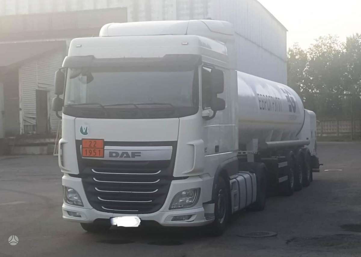 DAF XF460FT ADR!!! + Hydraulika, double sleeper