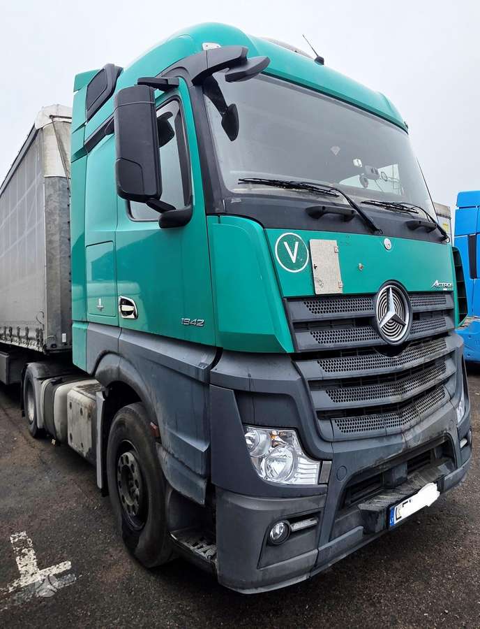 Mercedes-Benz Actros, dirbantis TA iki 2027, double sleeper