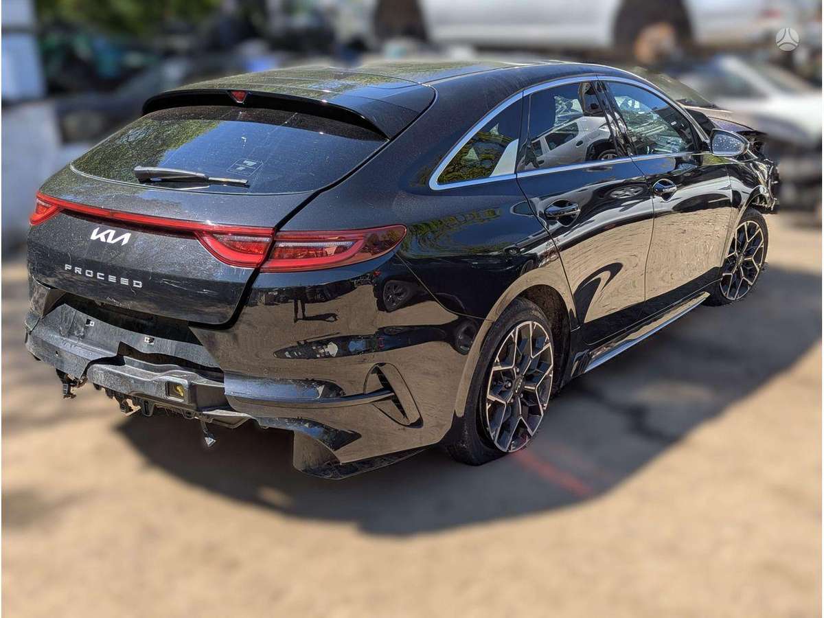 Kia ProCeed engine