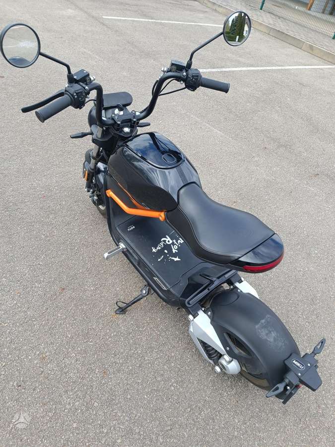 Sunra Miku MAX, scooters / mopeds