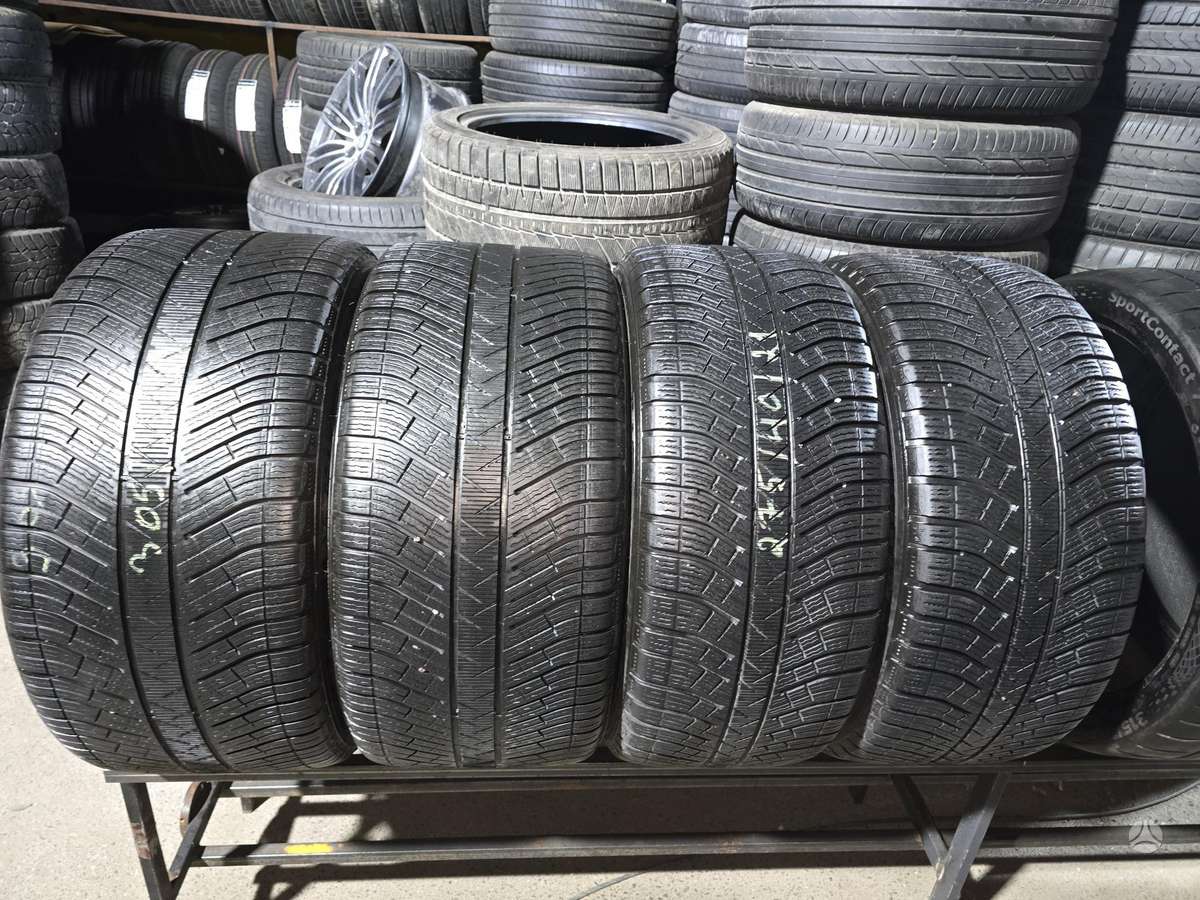 Michelin Pilot alpin 5 suv, winter 305/35 R21