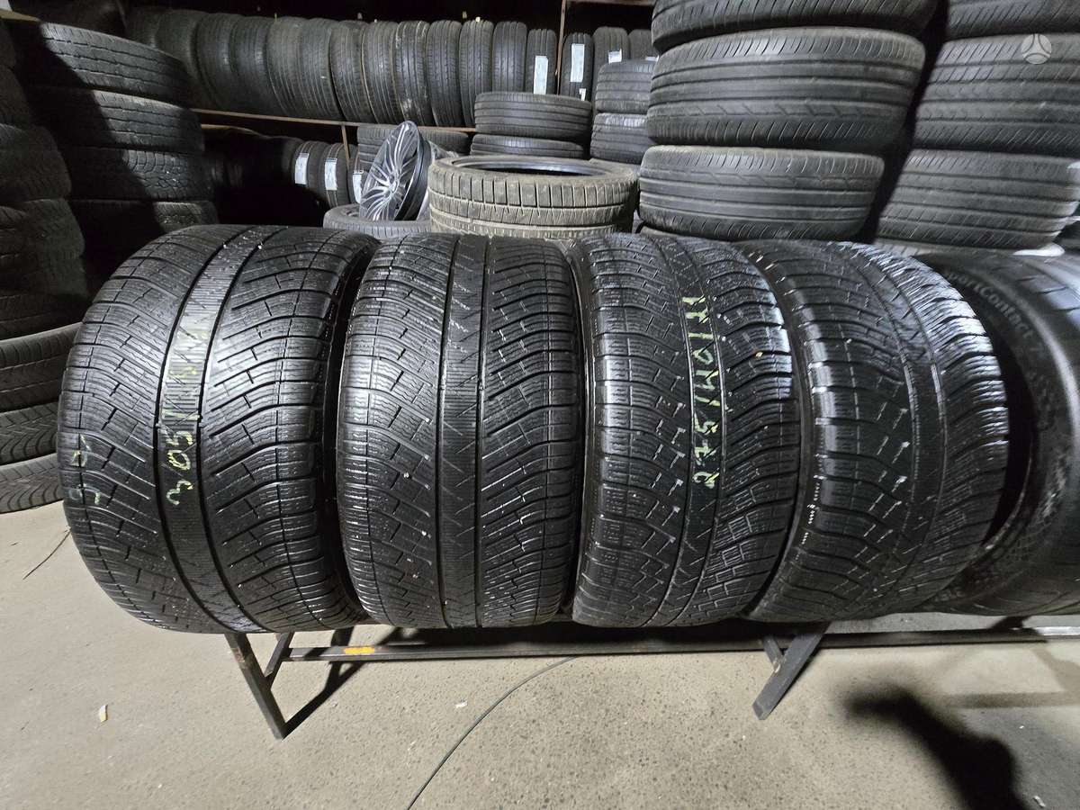 Michelin Pilot alpin 5 suv, winter 305/35 R21