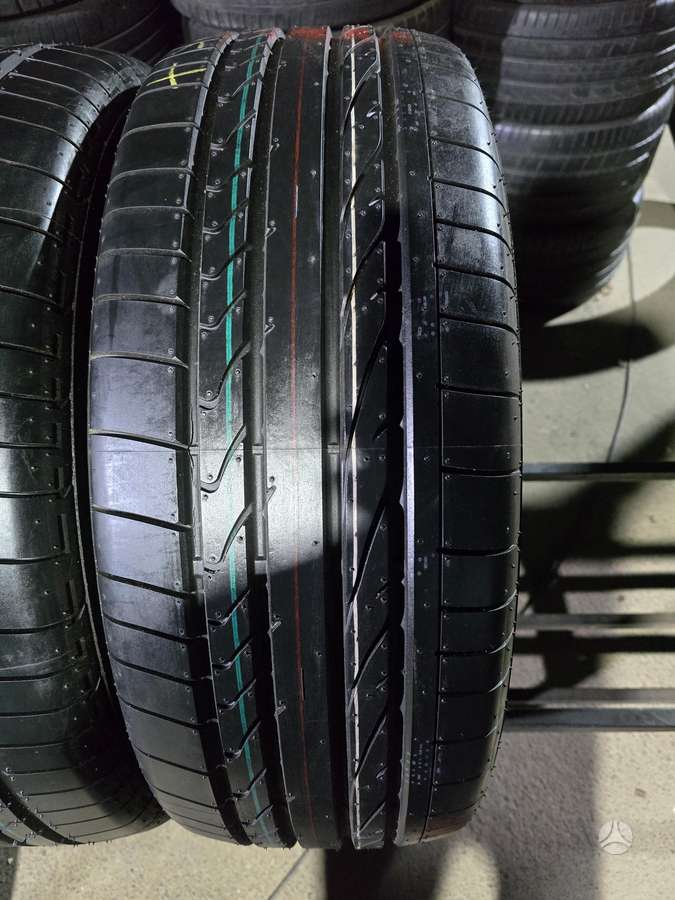Bridgestone Dueller, summer 255/55 R19