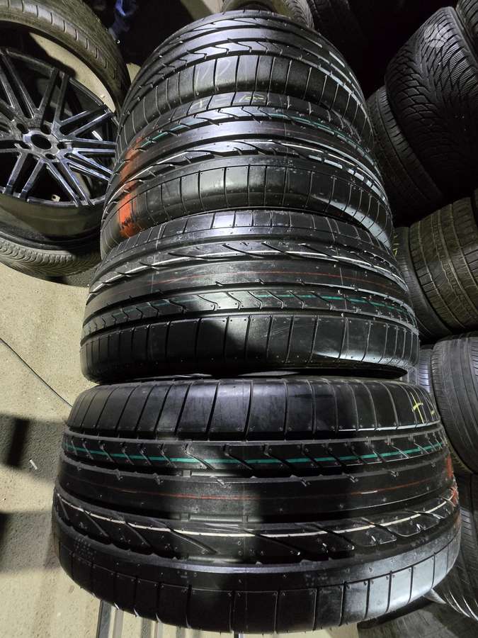 Bridgestone Dueller, летние 255/55 R19