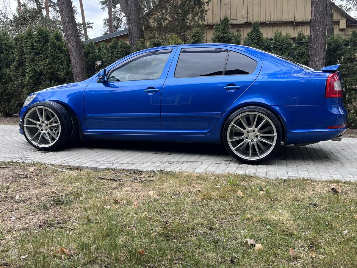 Skoda Octavia, 2.0 l., hatchback