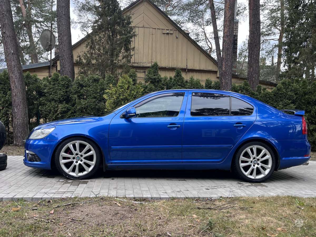 Skoda Octavia, 2.0 l., hatchback