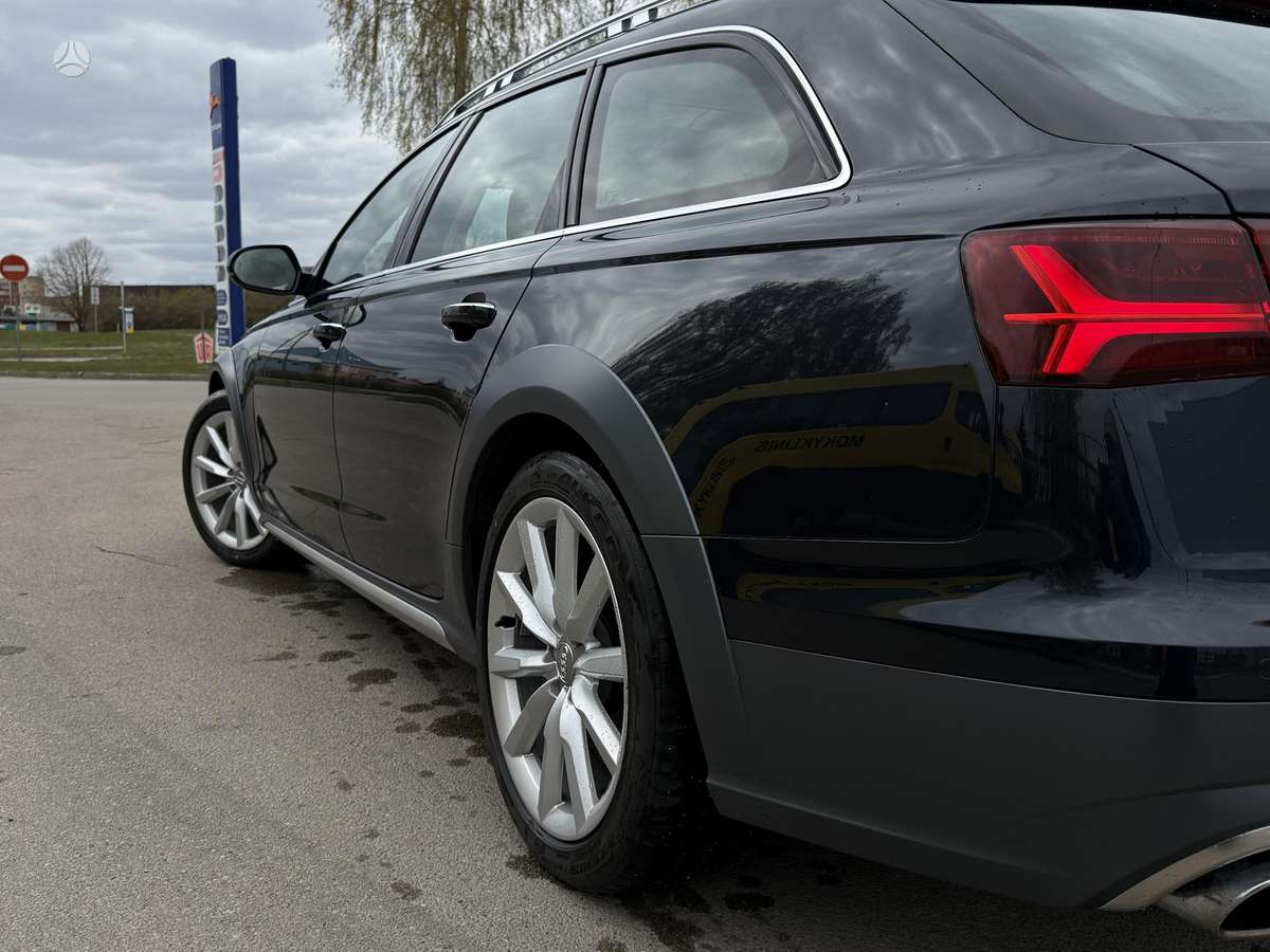 Audi A6 allroad, 3.0 l., Универсал