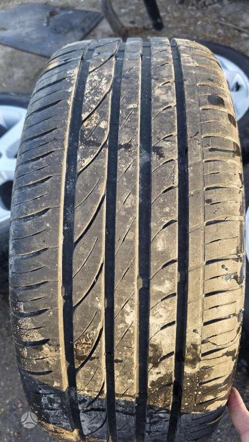 Volvo XC70, lengvojo lydinio, R18