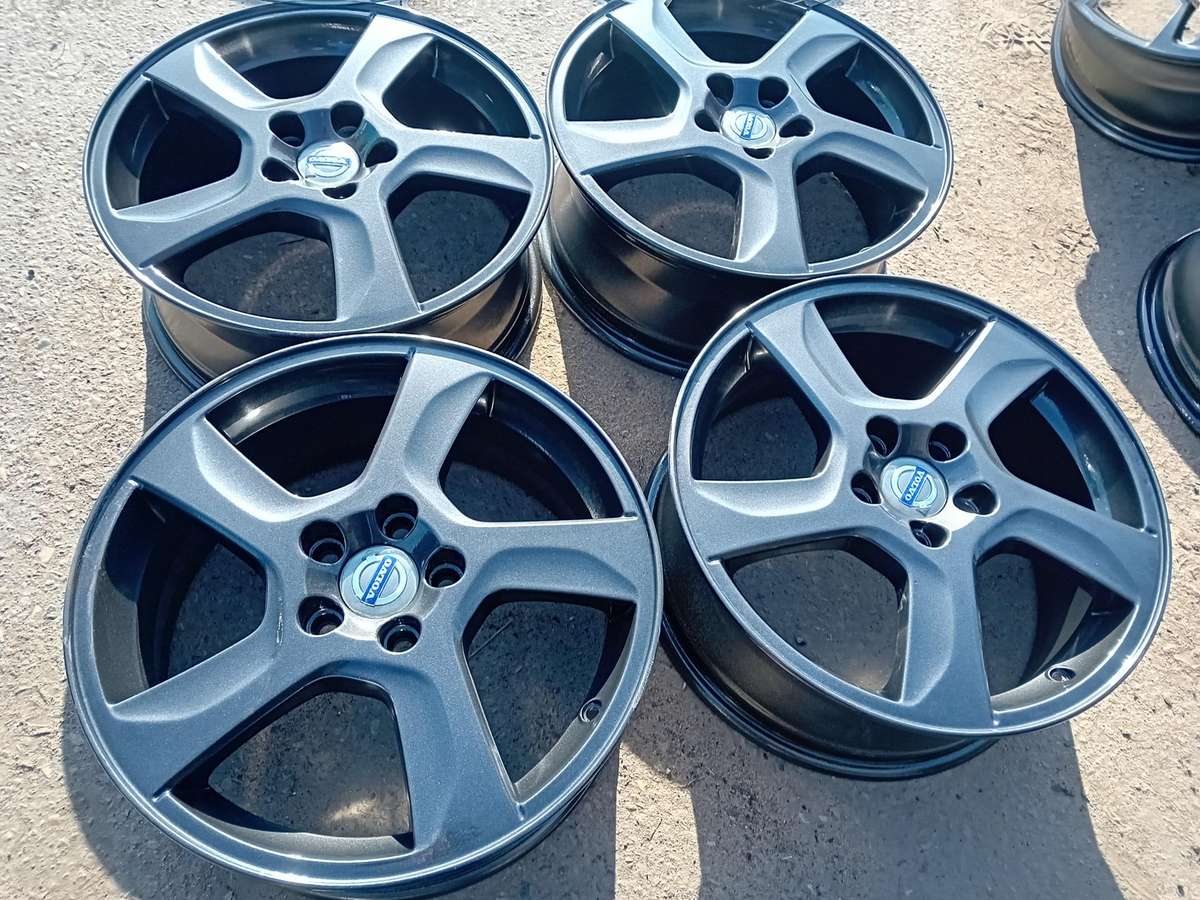Volvo, light alloy, R17