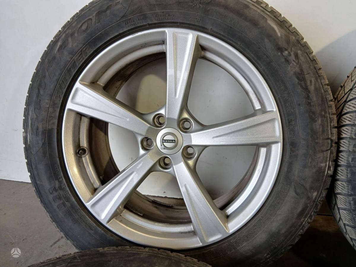 Volvo XC90, lengvojo lydinio, R18