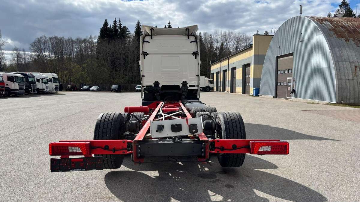 Scania R540, cab-chassis trucks