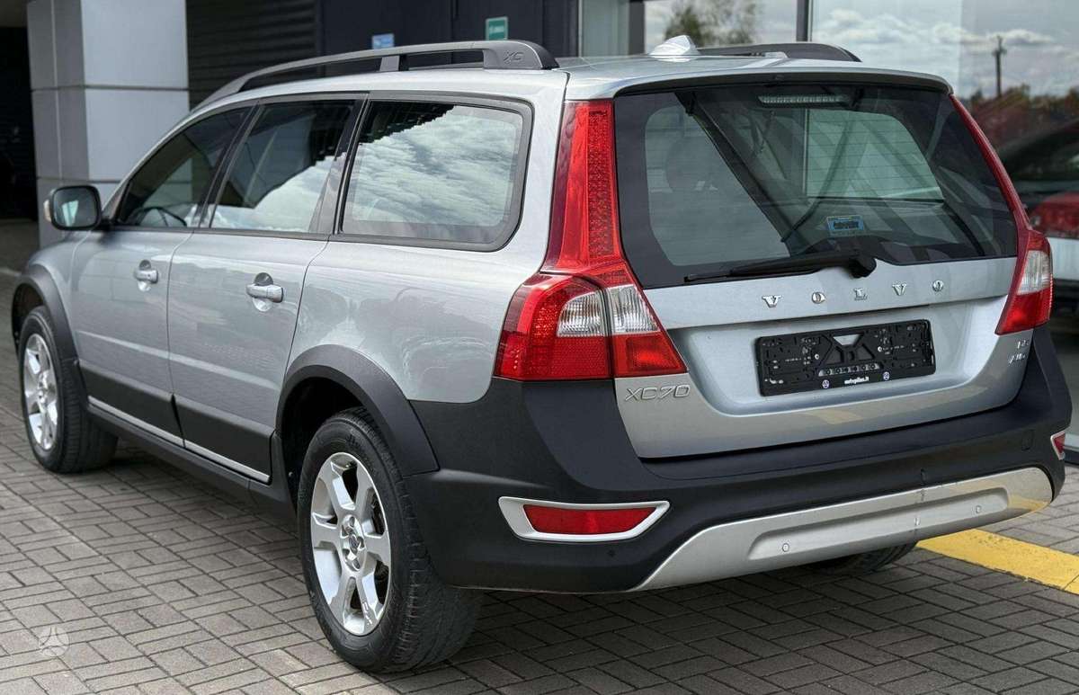 Volvo XC70 - 3