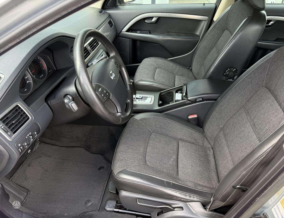 Volvo XC70, 2.4 l., Универсал