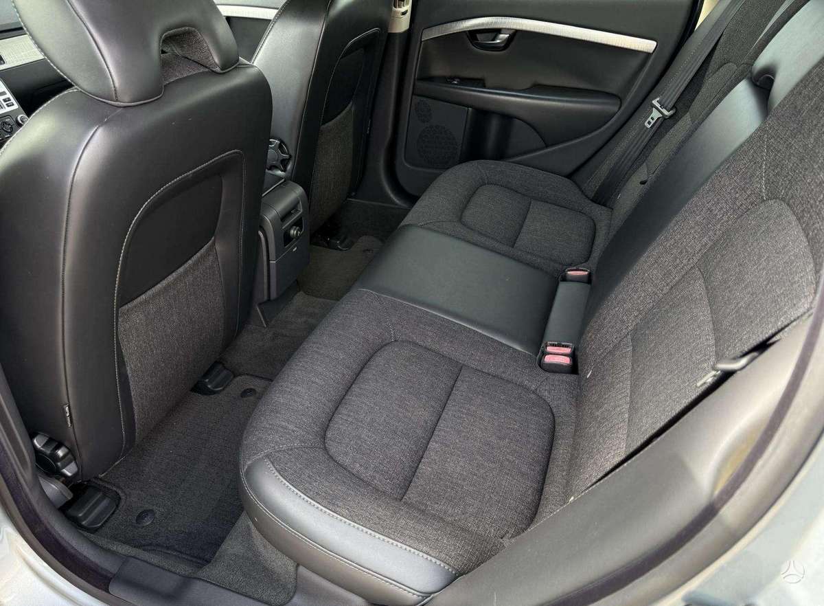 Volvo XC70, 2.4 l., Универсал