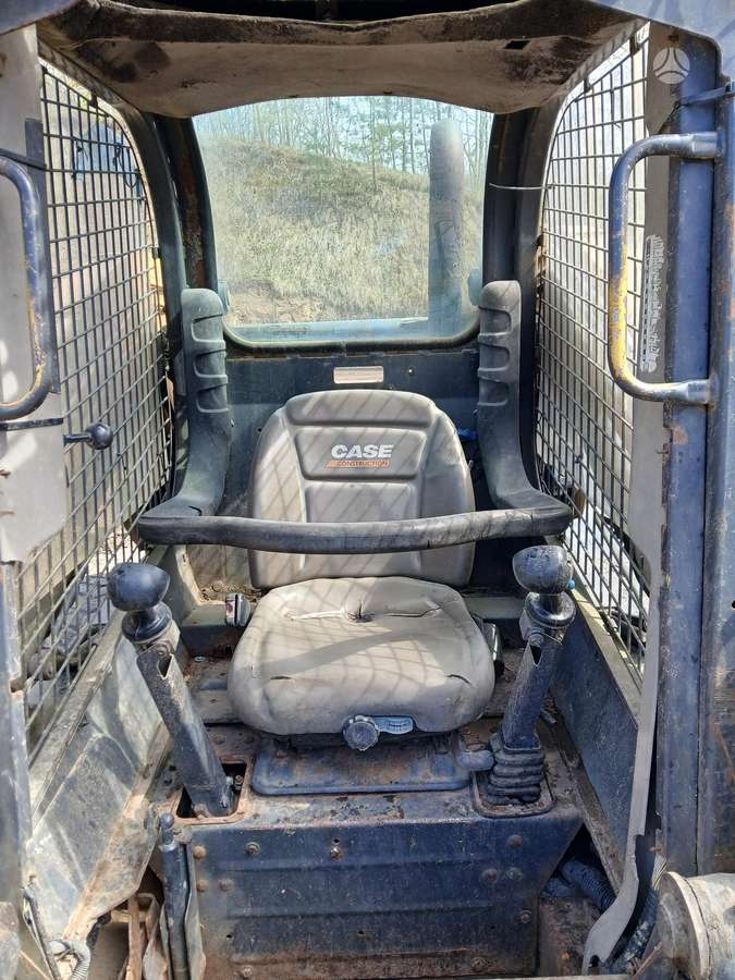 Case SV250, mini loaders