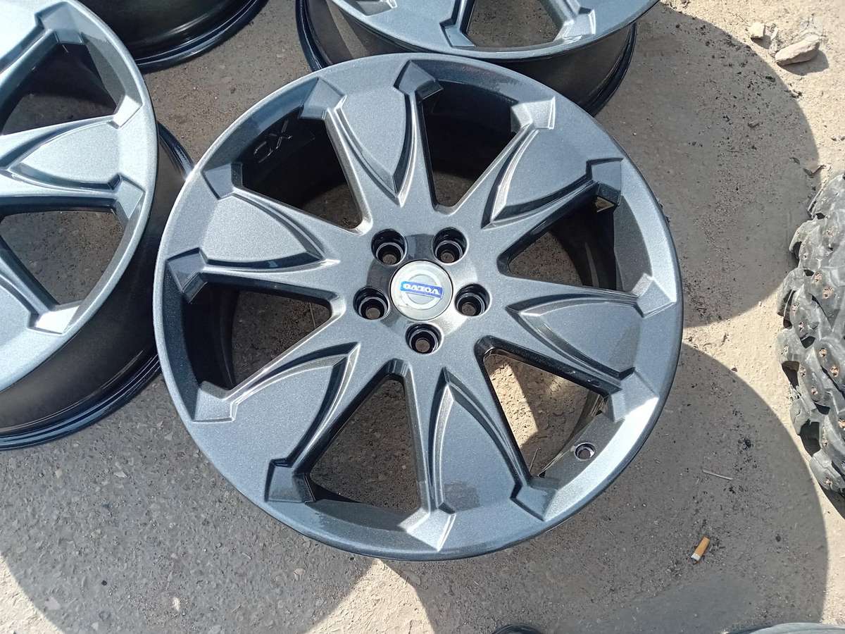 Volvo XC, light alloy, R19