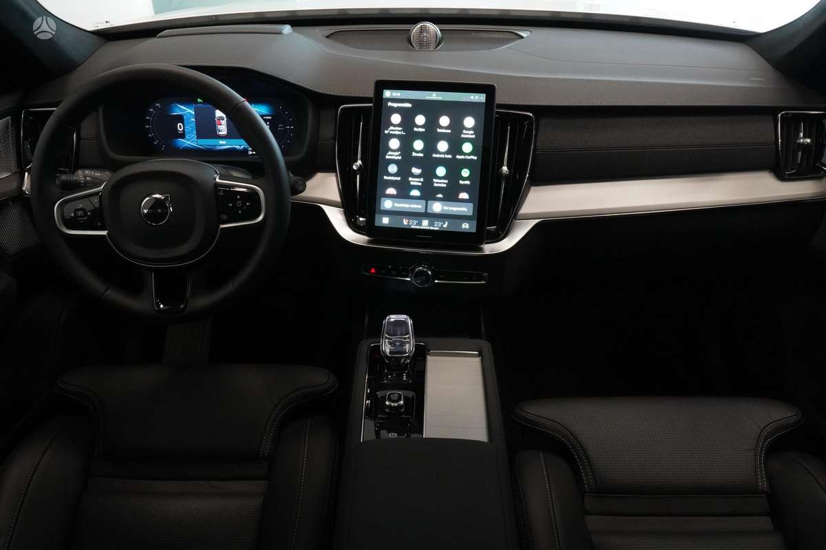 Volvo XC90 - 9