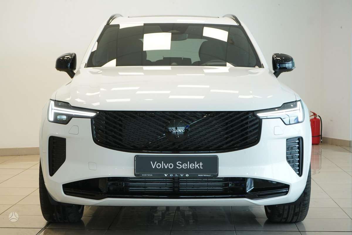 Volvo XC90 - 4