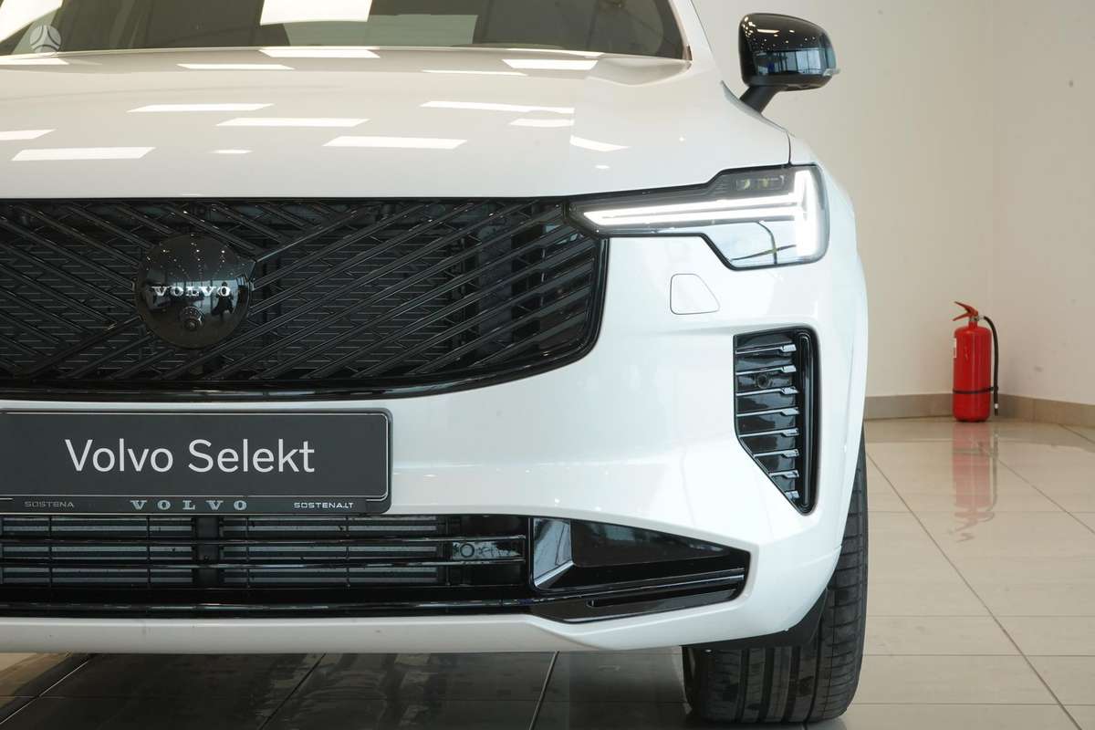 Volvo XC90 - 5