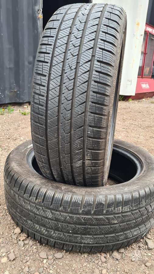 Vredestein, žieminės 225/50 R18