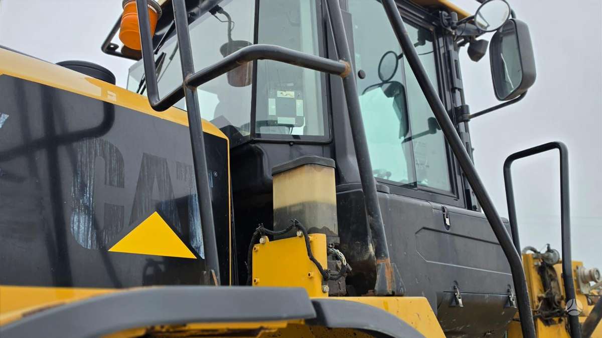 Caterpillar 962K, frontal loader