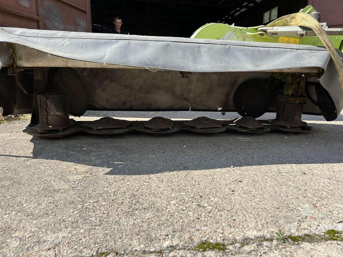 Claas Rollant 350, pašarų ruošimo technika