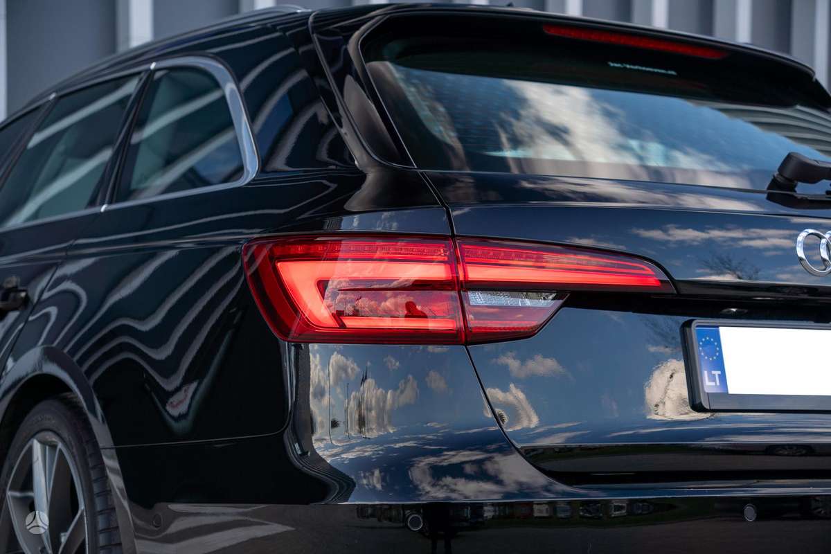 Audi A4, 2.0 l., Универсал