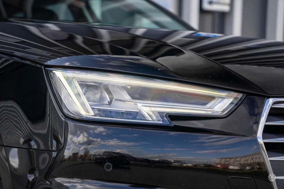 Audi A4, 2.0 l., Универсал