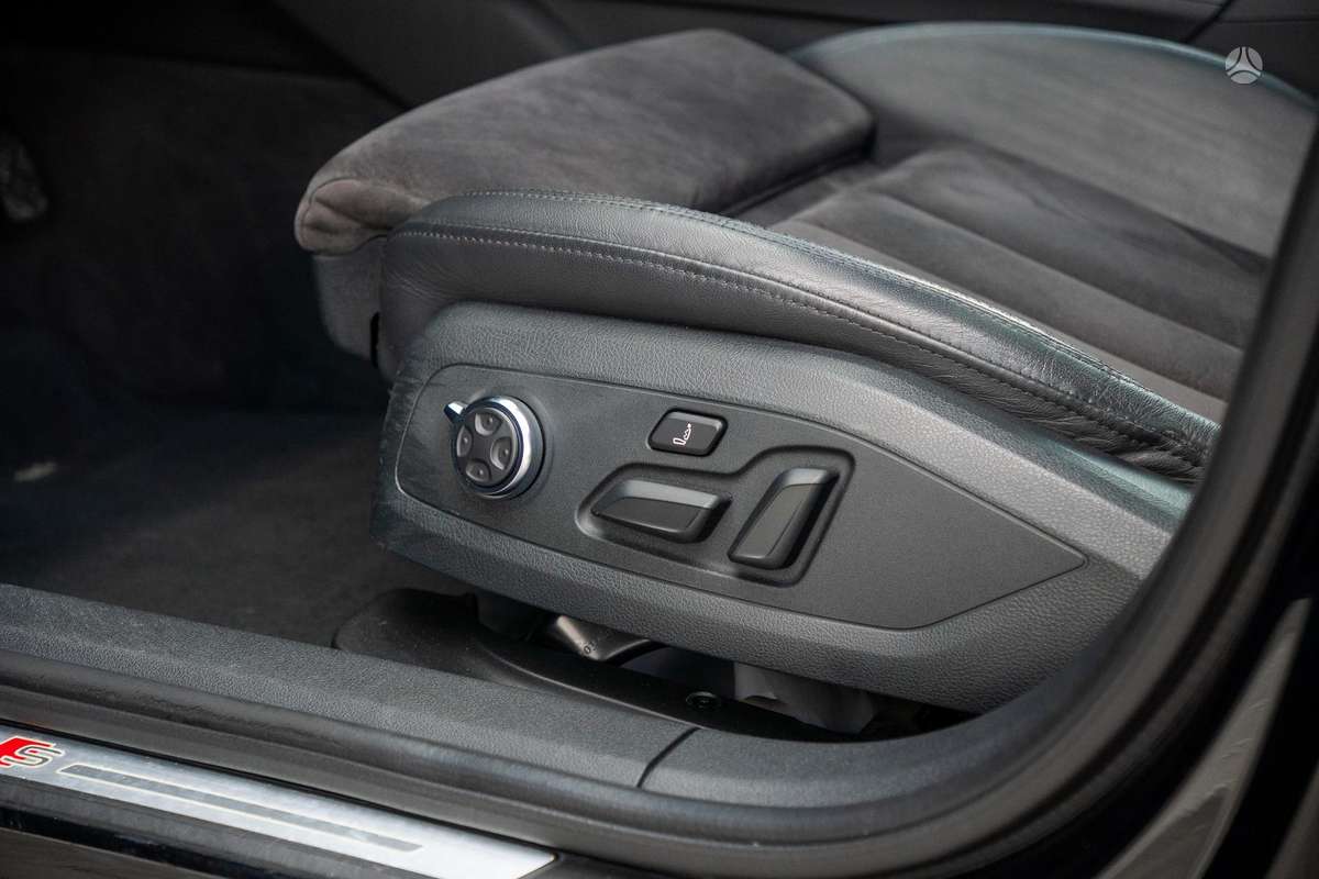 Audi A4, 2.0 l., Универсал