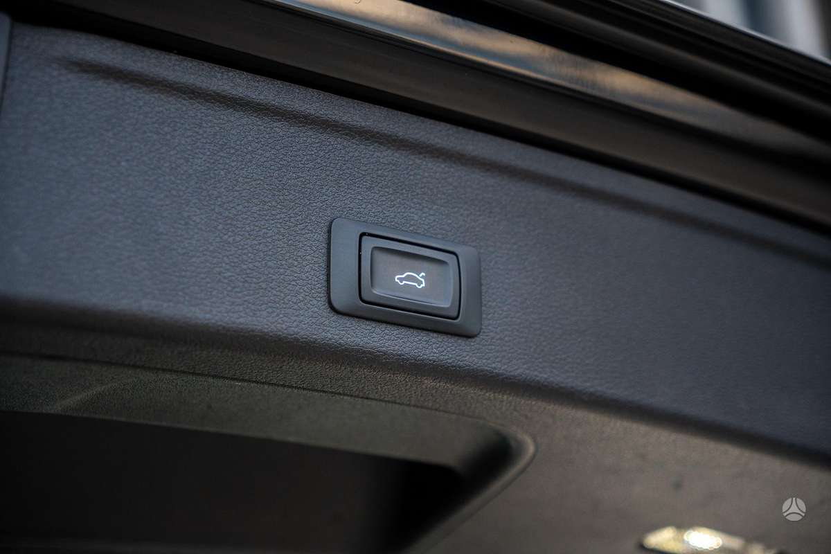 Audi A4, 2.0 l., Универсал
