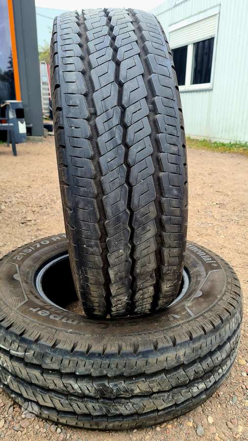 Continental VancoCamper, vasarinės 215/70 R15