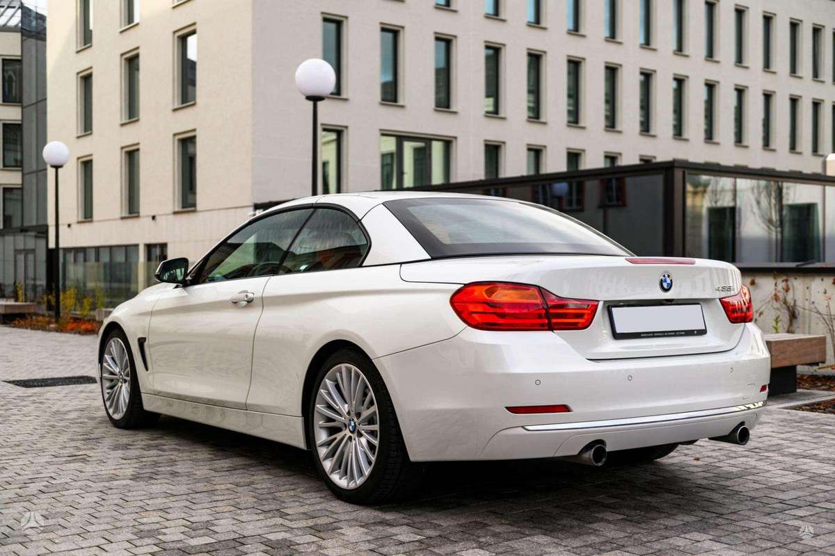 BMW 435, 3.0 l., convertible
