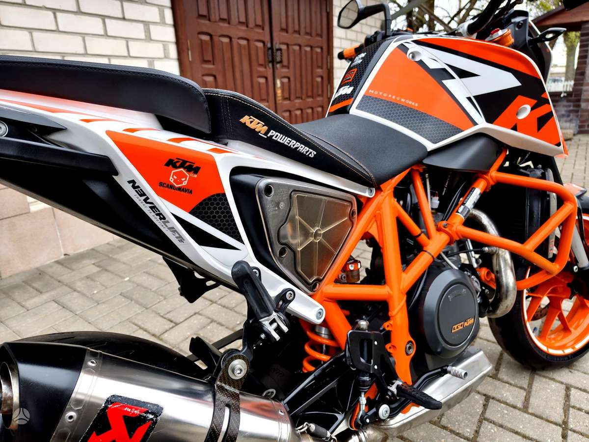 KTM Duke 690cc, supermoto