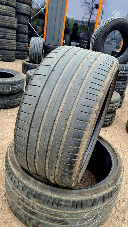 Pirelli PZero, summer 285/30 R22