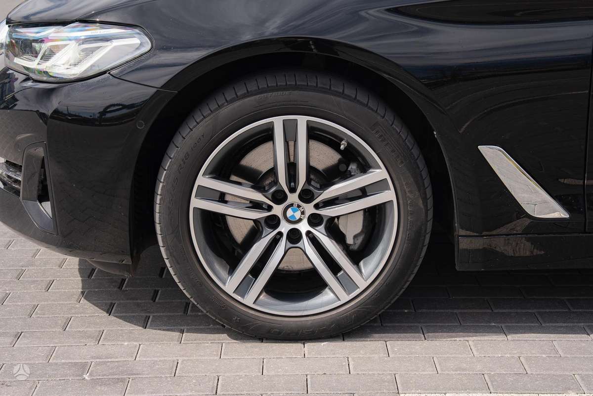 BMW 530, 2.0 l., Универсал