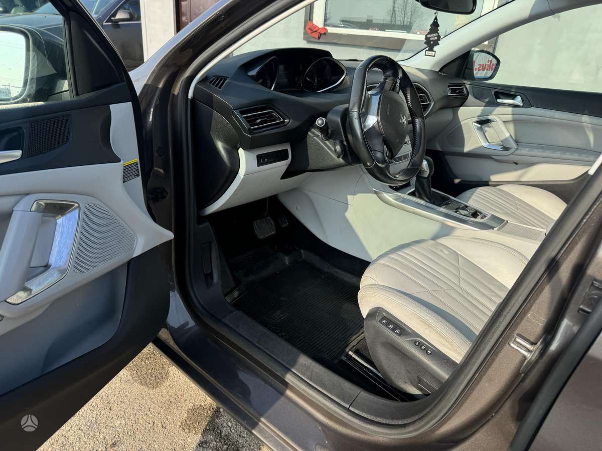 Peugeot 308, 2.0 l., Универсал