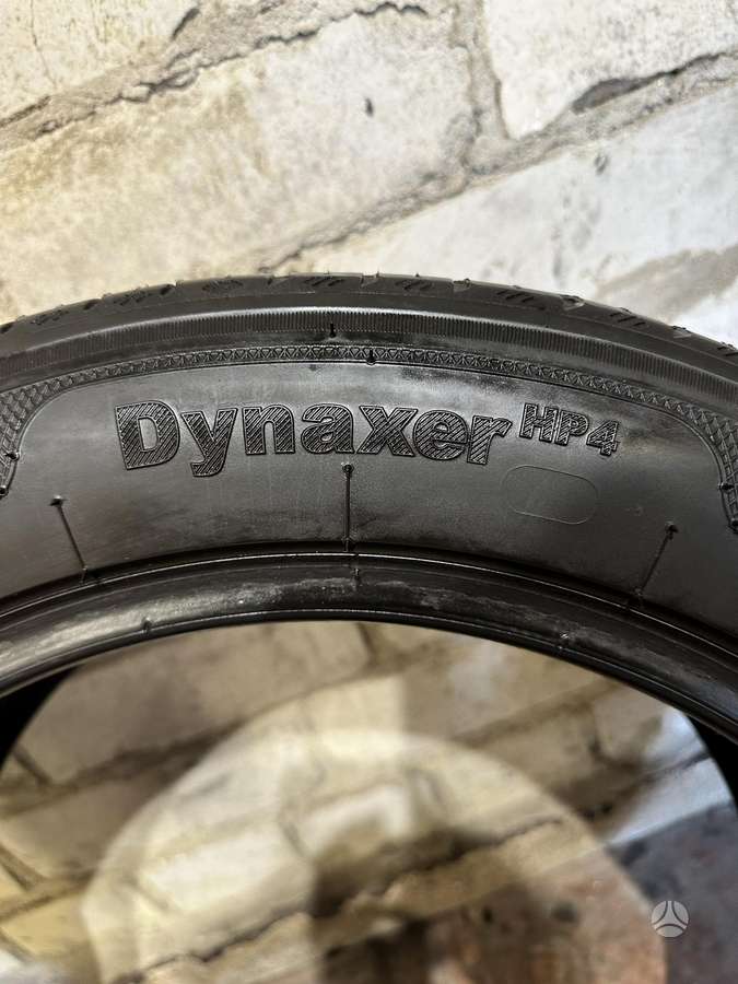 Kleber Dynaxer Hp4, summer 215/55 R17
