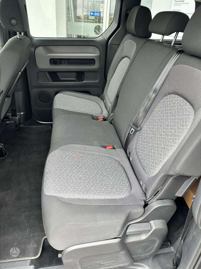 Volkswagen ID.Buzz - 12