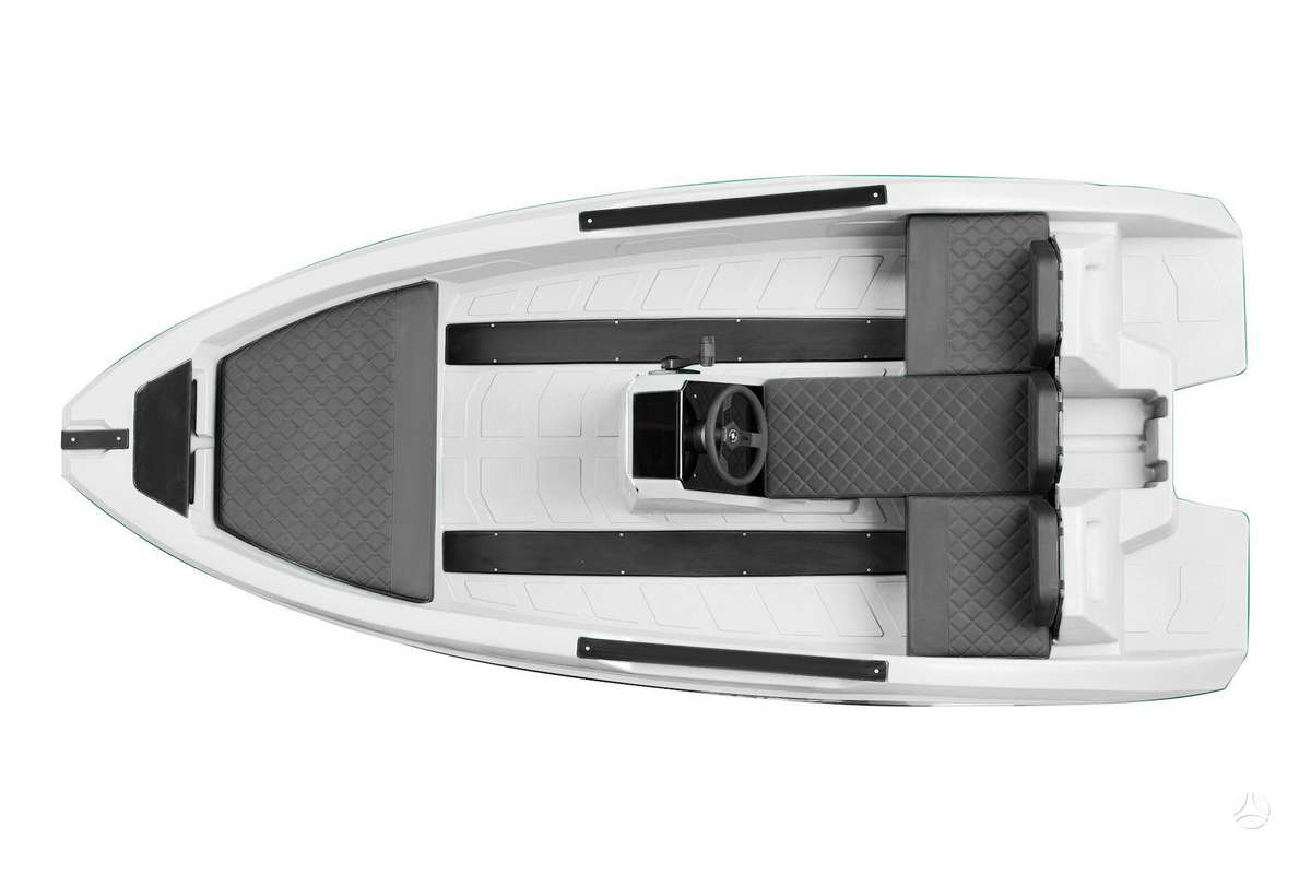 SeaStorm 12, yachts / cruisers