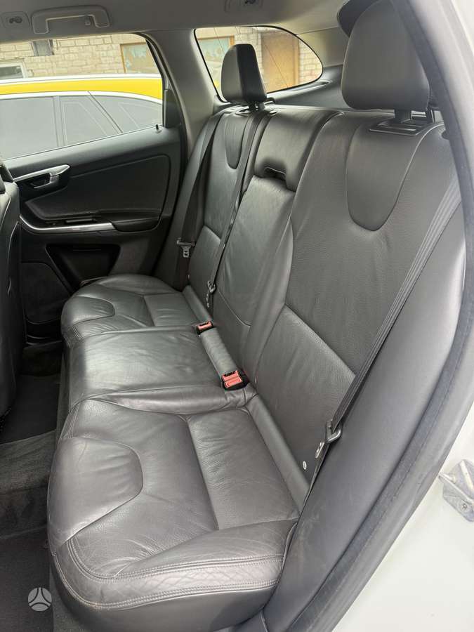 Volvo XC60 - 7