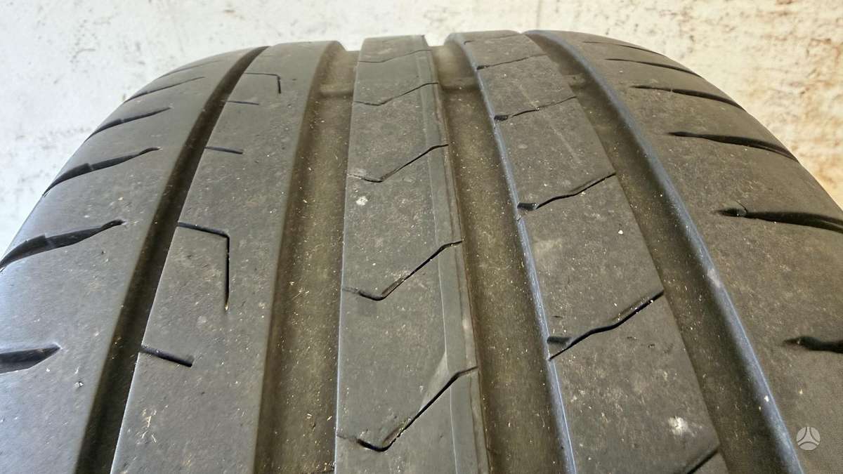 TESLA Model 3, light alloy, R18