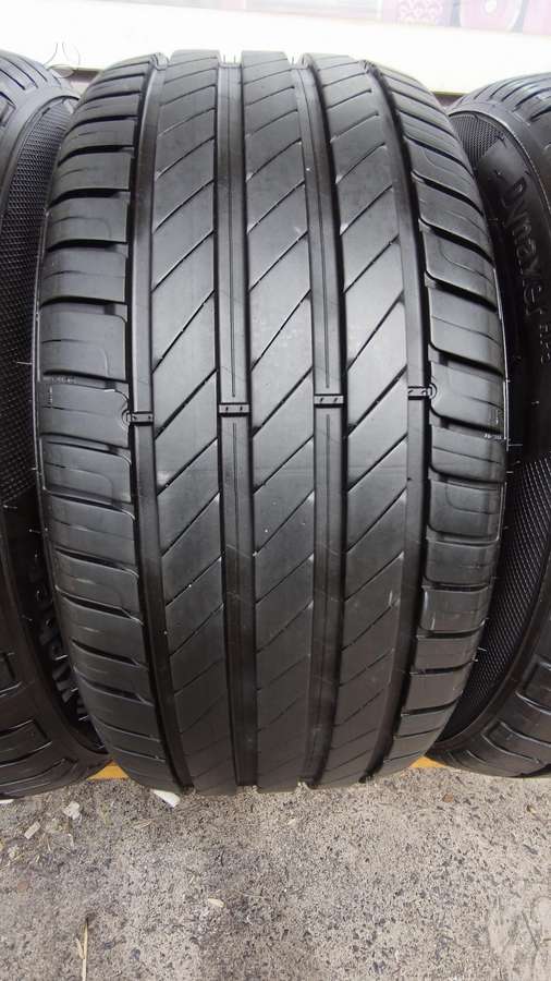 Kleber Dynaxer hp5, summer 225/45 R17