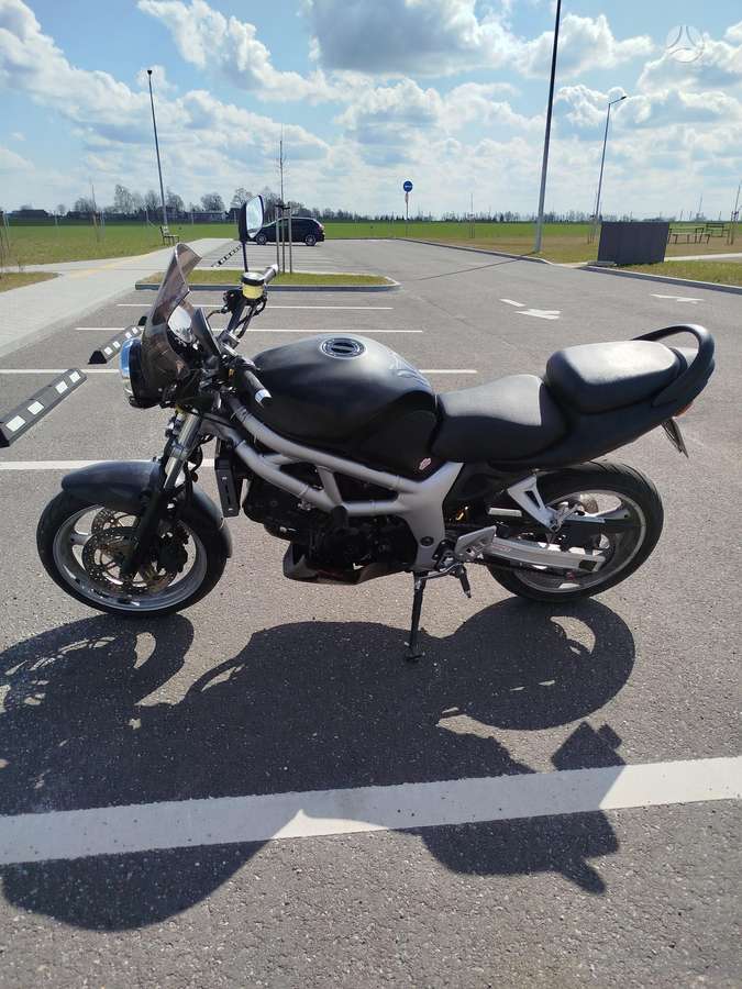 Suzuki SV 650cc, street / classic