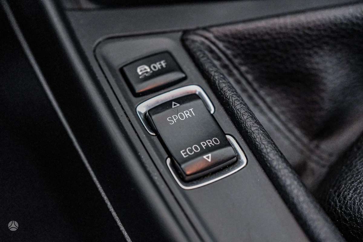 BMW 120, 2.0 l., Хэтчбек