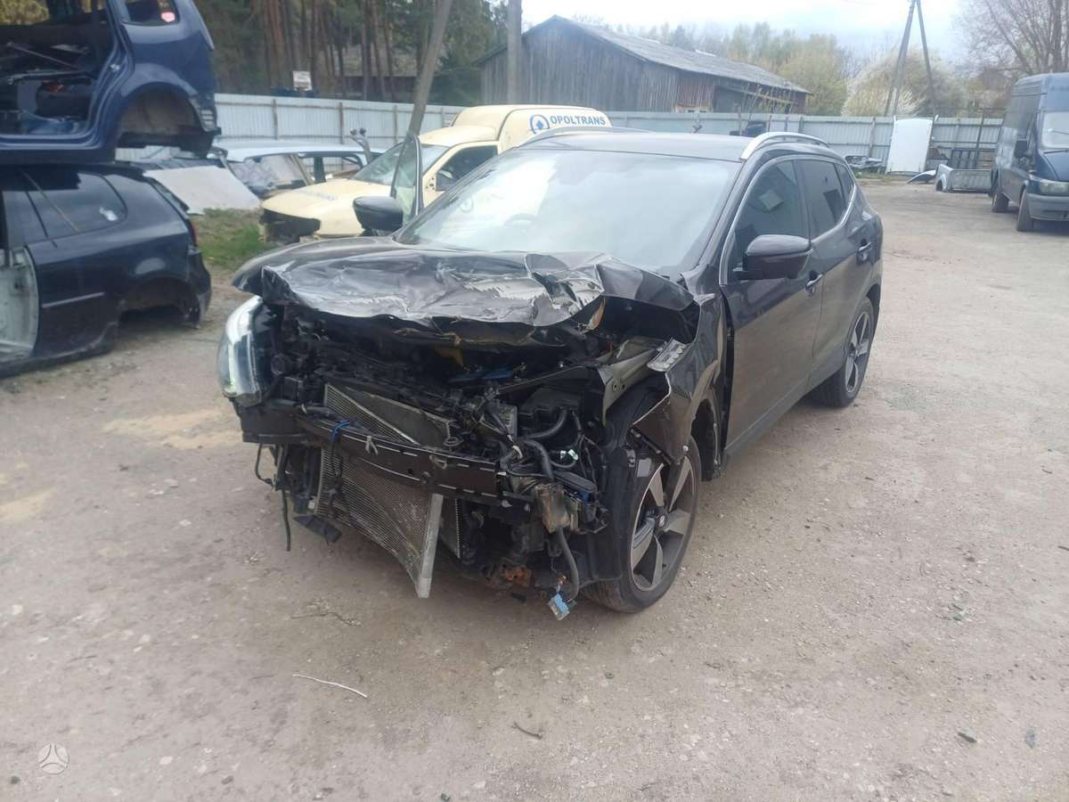 Nissan Qashqai for parts. Engine code k9k gearbox code 6mt color code gab